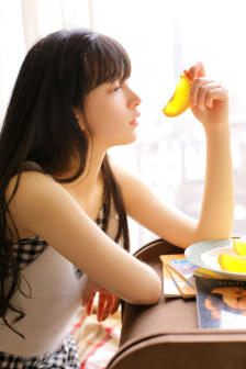巨乳秘书